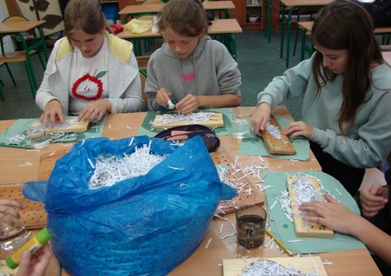 Ekodetektywi zakręceni na punkcie kreatywnego recyklingu