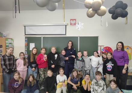 Cenna lekcja z przedstawicielką policji