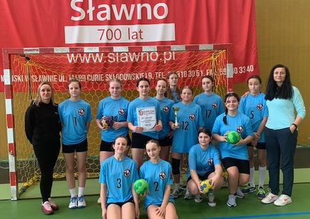 Srebro dla naszych szczypiornistek