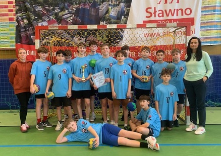 Srebro dla chłopców w MP w mini piłce ręcznej